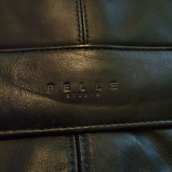 Pelle Studio Wilsons Leather Messenger Laptop Travel Bag - Picture 8 of 10